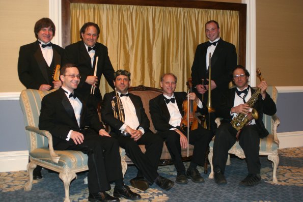 Simcha Ensemble group shot